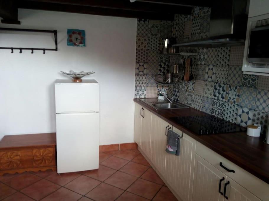 Casa Con Jardin Y Terraza Privados, Cerca Del Mar Villa Ea Eksteriør billede