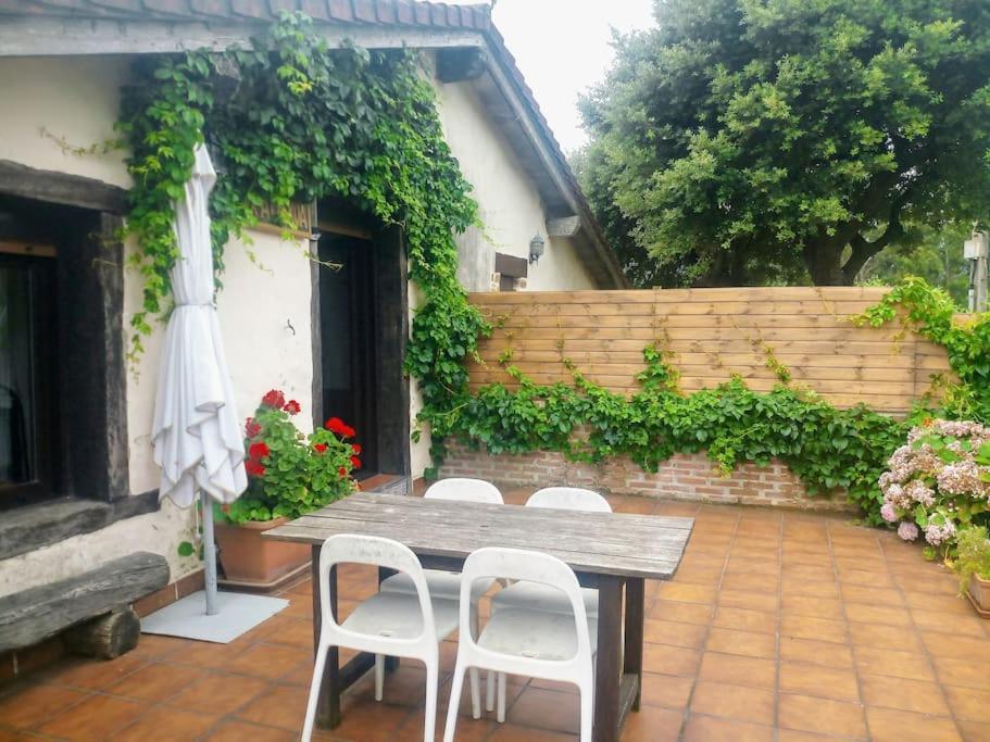 Casa Con Jardin Y Terraza Privados, Cerca Del Mar Villa Ea Eksteriør billede