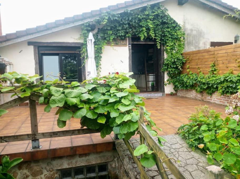 Casa Con Jardin Y Terraza Privados, Cerca Del Mar Villa Ea Eksteriør billede